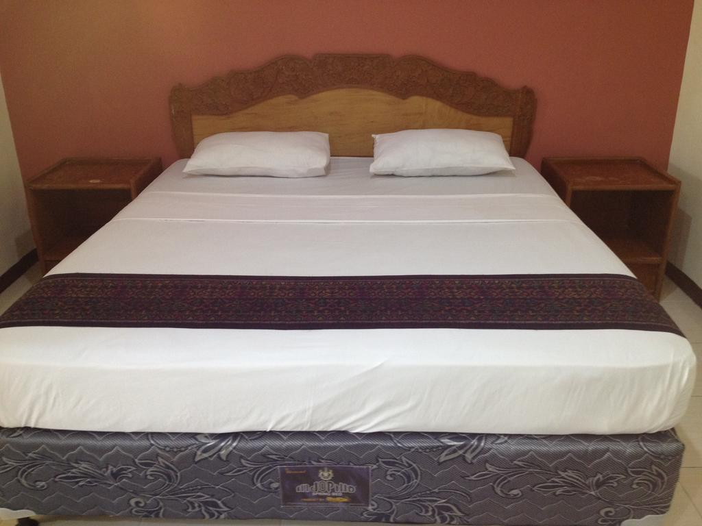 Astina Hotel Ловина Экстерьер фото